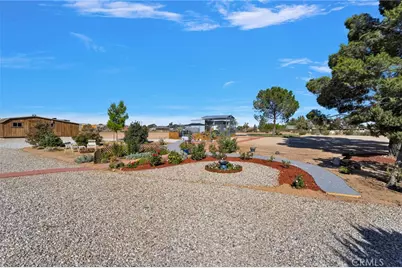 18494 Mojave, Hesperia, CA 92345 - Photo 37