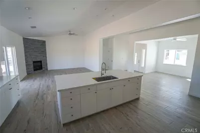 19590 Red Feather Road, Apple Valley, CA 92307 - Photo 7