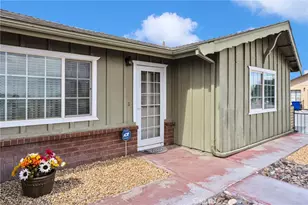 1130 Oasis Dr, Barstow, CA 92311 - Photo 5