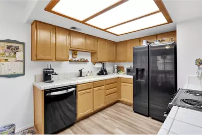 19044 Elm Drive, Apple Valley, CA 92308 - Photo 27