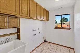 14210 Gayhead Rd, Apple Valley, CA 92307 - Photo 29