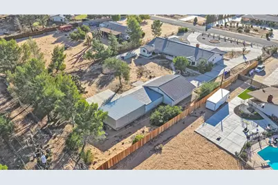 14210 Gayhead Road, Apple Valley, CA 92307 - Photo 47