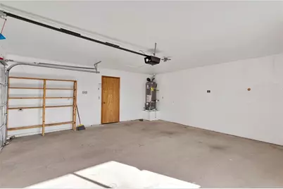 14210 Gayhead Road, Apple Valley, CA 92307 - Photo 31