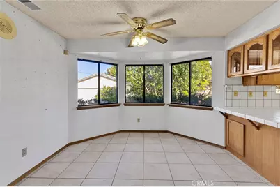 14210 Gayhead Road, Apple Valley, CA 92307 - Photo 23