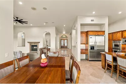 12128 Whitehaven, Oak Hills, CA 92344 - Photo 9