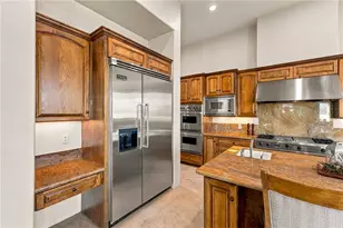 12128 Whitehaven, Oak Hills, CA 92344 - Photo 17