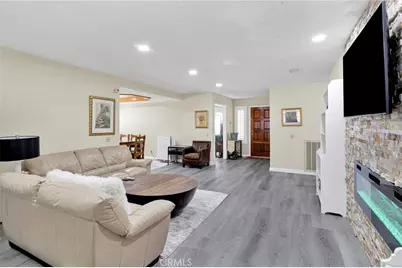 13355 Stoneridge Drive, Victorville, CA 92395 - Photo 13