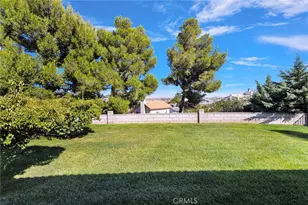 13355 Stoneridge Dr, Victorville, CA 92395 - Photo 35