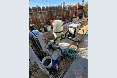 15645 Avion Lane, Victorville, CA 92394 - Photo 31