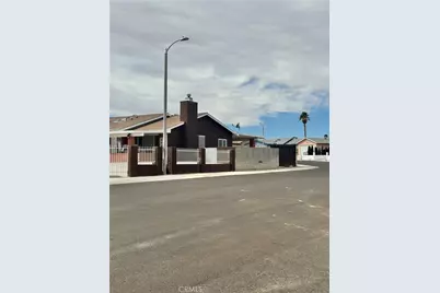 900 Chateau Way, Barstow, CA 92311 - Photo 5