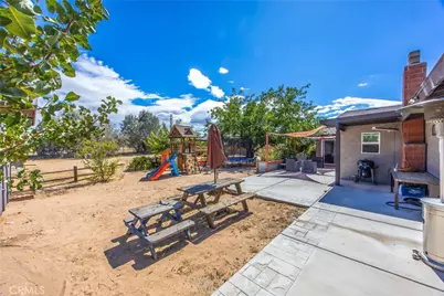 13231 Iroquois, Apple Valley, CA 92308 - Photo 31