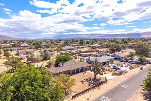 13231 Iroquois, Apple Valley, CA 92308 - Photo 35