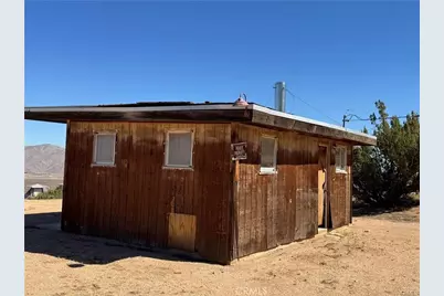 23766 Valley View Road, Apple Valley, CA 92308 - Photo 5