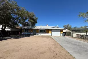16188 Live Oak, Hesperia, CA 92345 - Photo 1