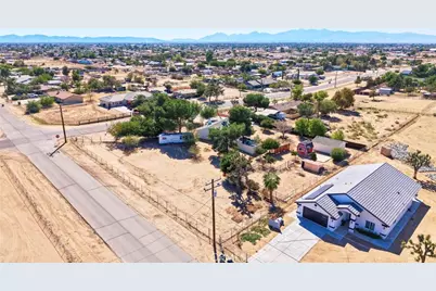 16326 Eucalyptus Street, Hesperia, CA 92345 - Photo 45