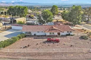 18947 Waseca, Apple Valley, CA 92307 - Photo 3