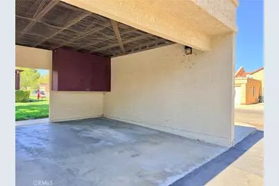 19225 Elm Drive, Apple Valley, CA 92308 - Photo 17