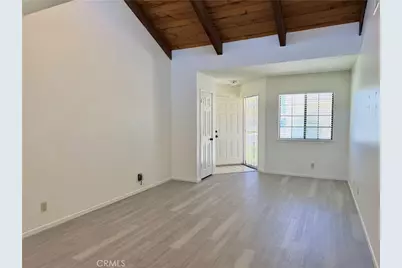 19225 Elm Drive, Apple Valley, CA 92308 - Photo 7