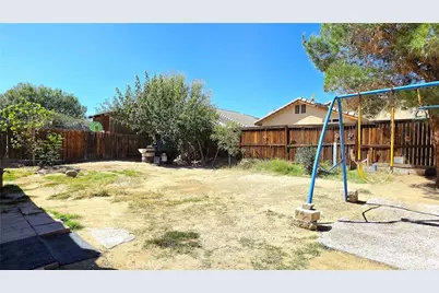 18630 Sonoma, Adelanto, CA 92301 - Photo 23