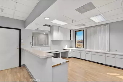 18056 Wika, Apple Valley, CA 92307 - Photo 13