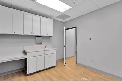 18056 Wika, Apple Valley, CA 92307 - Photo 23