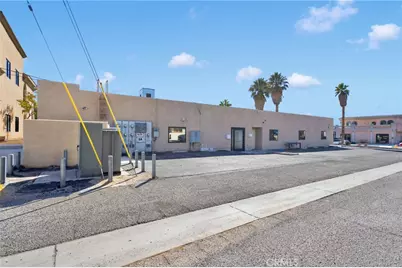 18056 Wika, Apple Valley, CA 92307 - Photo 67