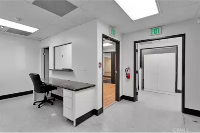 18056 Wika, Apple Valley, CA 92307 - Photo 51
