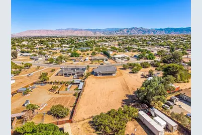 7390 Oakwood, Hesperia, CA 92345 - Photo 47