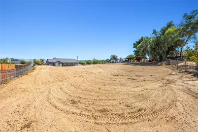 7390 Oakwood, Hesperia, CA 92345 - Photo 51