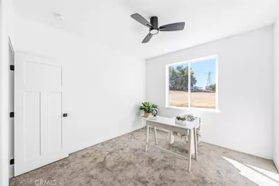 7390 Oakwood, Hesperia, CA 92345 - Photo 17