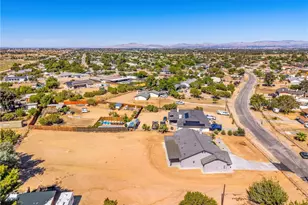 7390 Oakwood, Hesperia, CA 92345 - Photo 45