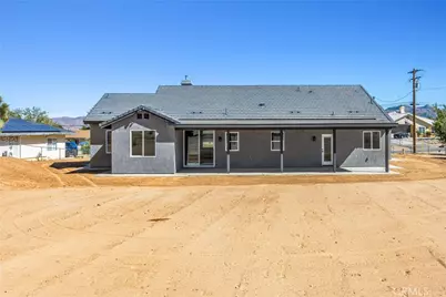 7390 Oakwood, Hesperia, CA 92345 - Photo 33