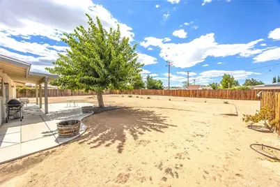 14204 Crow Road, Apple Valley, CA 92307 - Photo 23