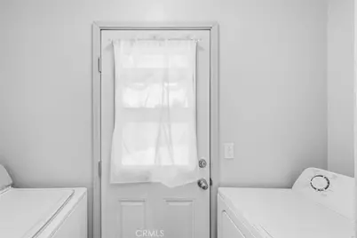 14204 Crow Road, Apple Valley, CA 92307 - Photo 13