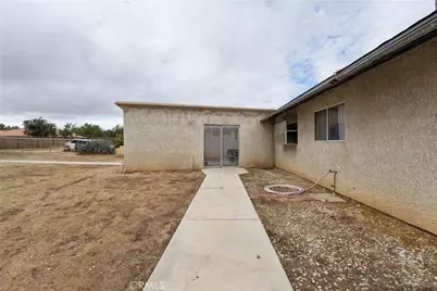 17969 Yucca, Hesperia, CA 92345 - Photo 23