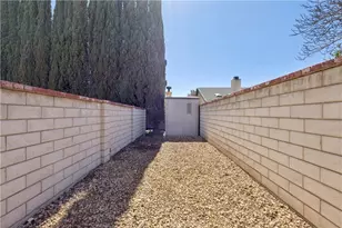 14054 Driftwood, Victorville, CA 92395 - Photo 41