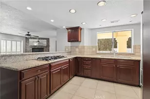 14054 Driftwood, Victorville, CA 92395 - Photo 17