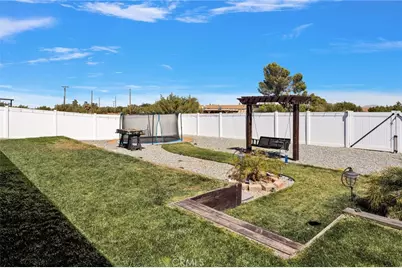 10529 Trinidad, Phelan, CA 92371 - Photo 47