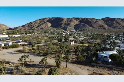 771 Scarvan Road, Yucca Valley, CA 92284 - Photo 5