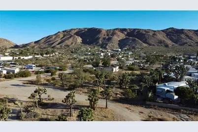 771 Scarvan Road, Yucca Valley, CA 92284 - Photo 5