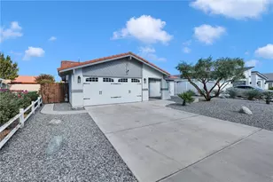 13106 Clipper Dr, Victorville, CA 92395 - Photo 3