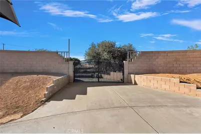 6980 Oak View Court, Oak Hills, CA 92344 - Photo 37