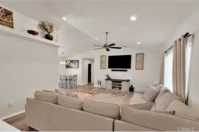 9357 Jacaranda Avenue, Hesperia, CA 92345 - Photo 7