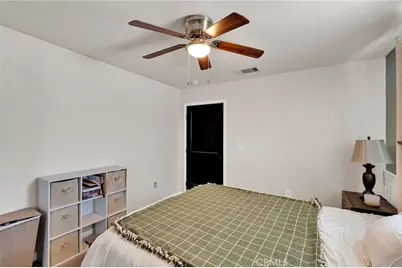 9357 Jacaranda Avenue, Hesperia, CA 92345 - Photo 27
