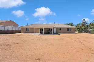9357 Jacaranda Ave, Hesperia, CA 92345 - Photo 33