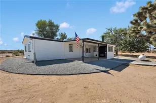 12532 Johnson Rd, Phelan, CA 92371 - Photo 7