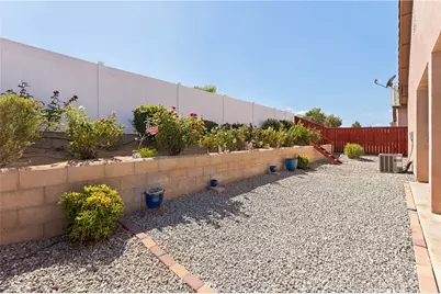 16711 Silica, Victorville, CA 92395 - Photo 21