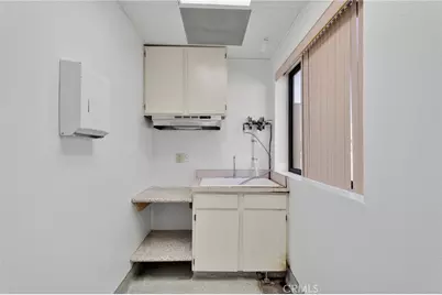 18056 Wika Road #D, Apple Valley, CA 92307 - Photo 13