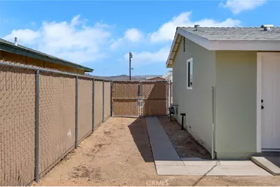 530 Kelly, Barstow, CA 92311 - Photo 31