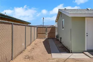 530 Kelly, Barstow, CA 92311 - Photo 31